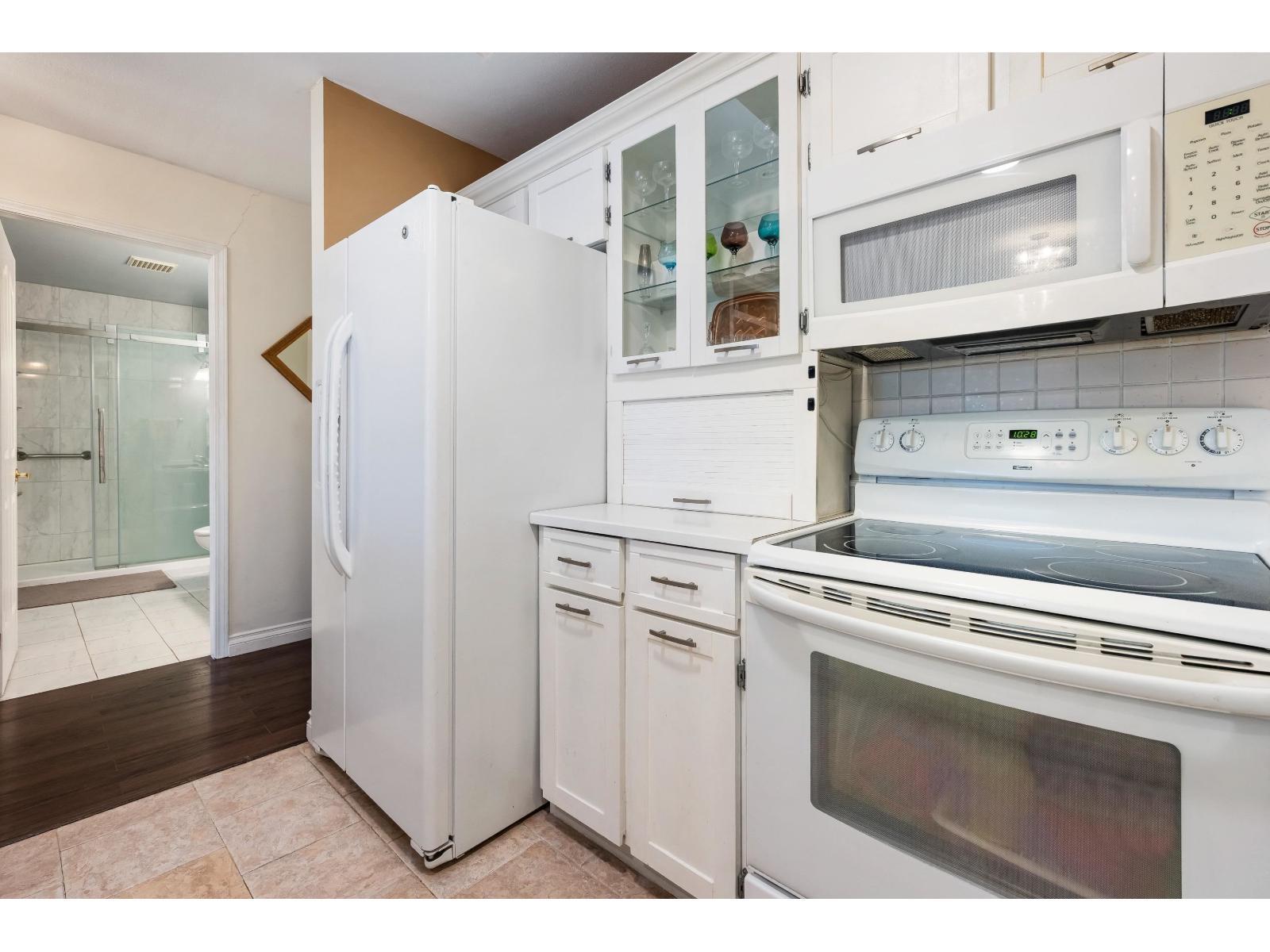 307 45660 Knight Road|Sardis West Vedder, Chilliwack, BC - Indoor