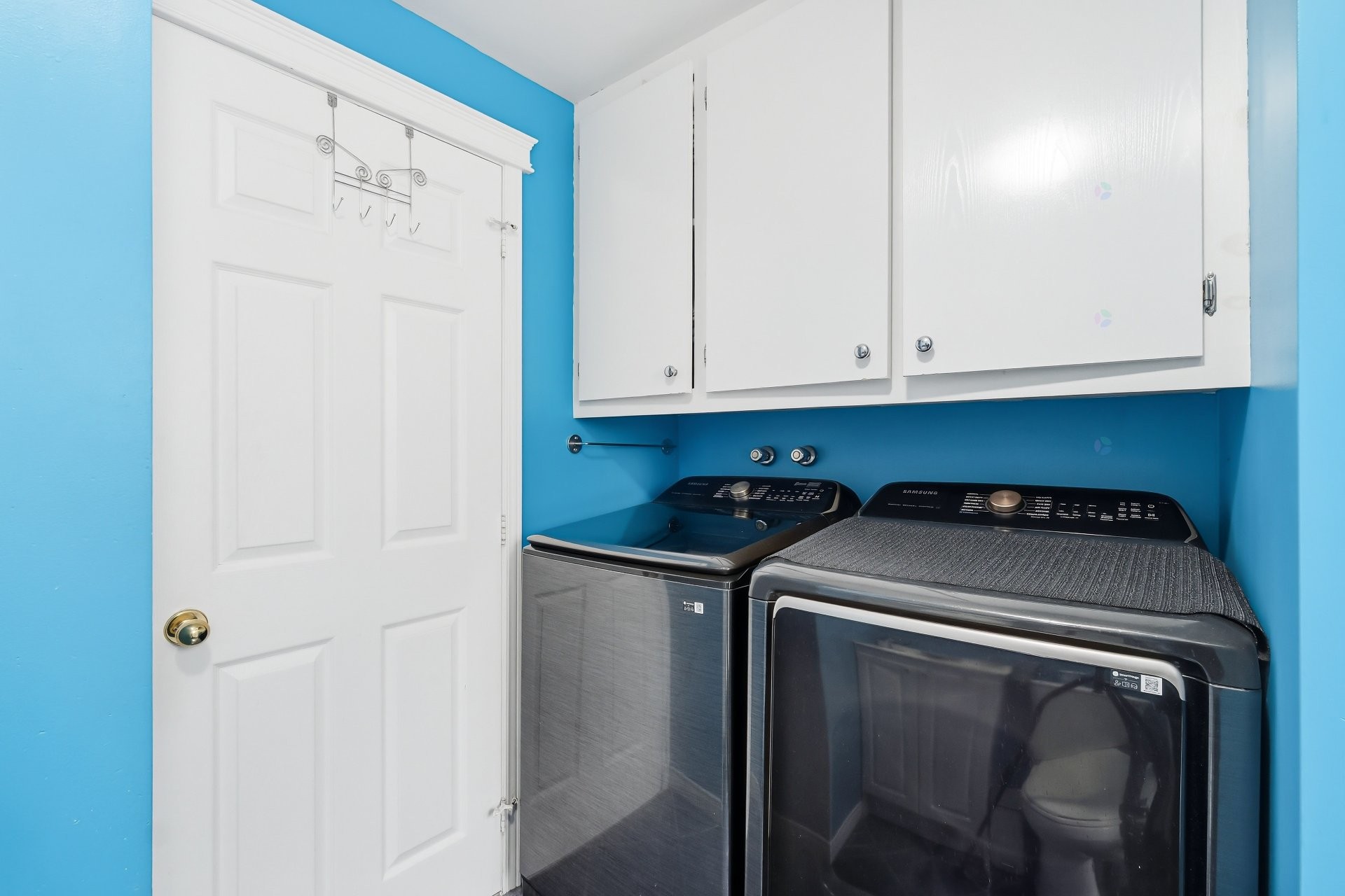Salle de bains - 2315 - 2319 Rue Lépine, Longueuil (Le Vieux-Longueuil), QC - Indoor Photo Showing Laundry Room