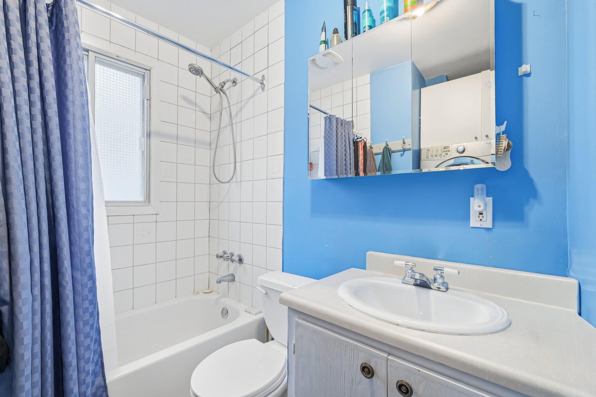 Salle de bains - 2315 - 2319 Rue Lépine, Longueuil (Le Vieux-Longueuil), QC - Indoor Photo Showing Bathroom