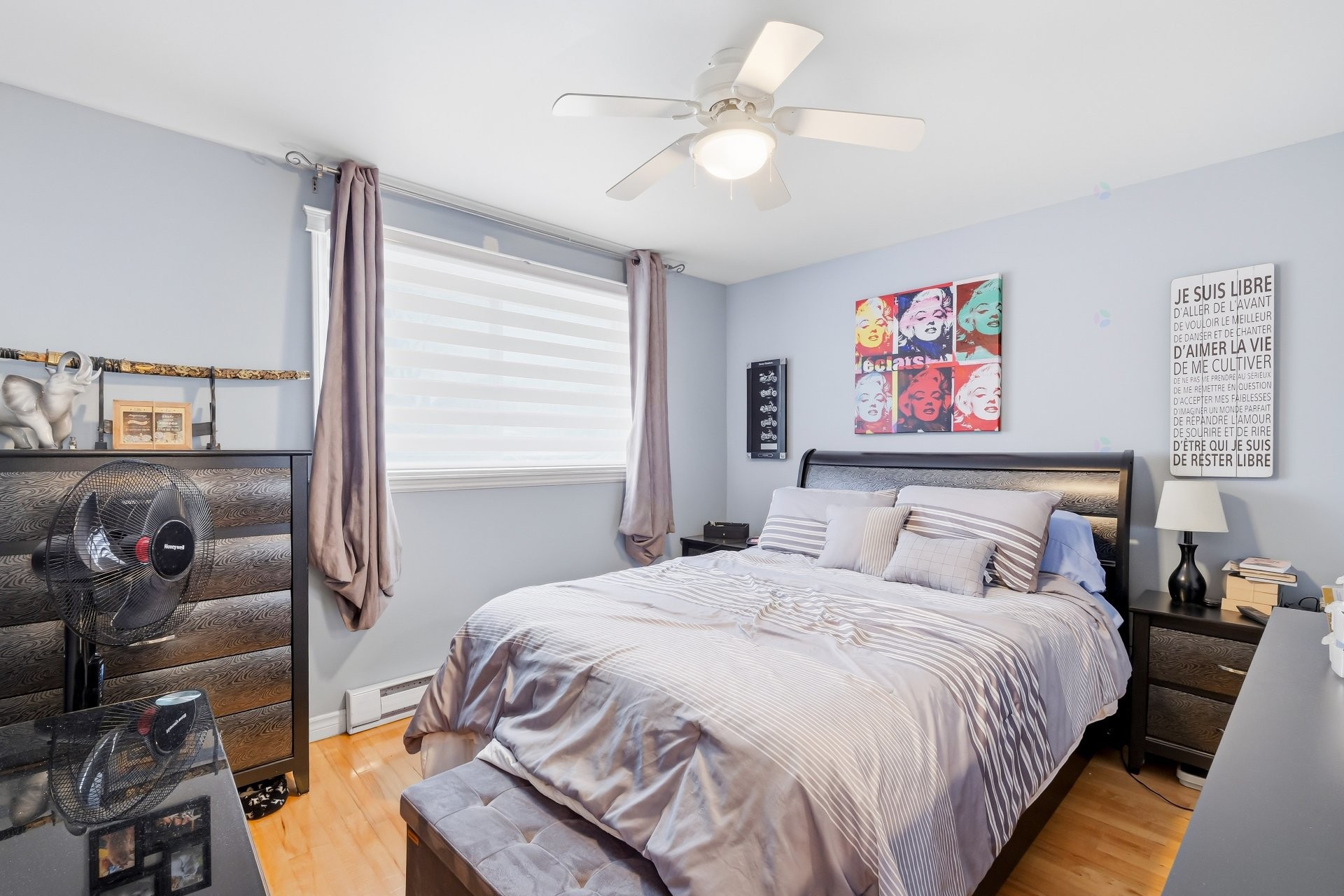 Chambre à coucher principale - 2315 - 2319 Rue Lépine, Longueuil (Le Vieux-Longueuil), QC - Indoor Photo Showing Bedroom
