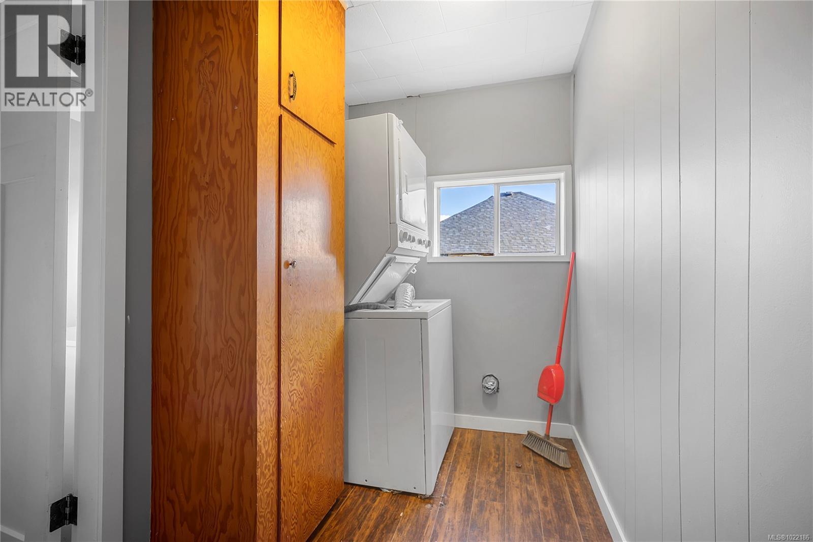 680 Pine St, Nanaimo, BC