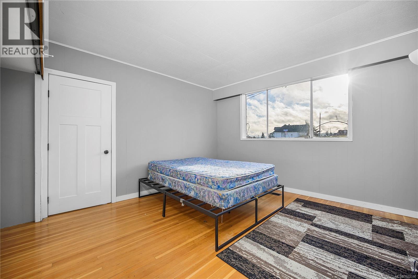 680 Pine St, Nanaimo, BC