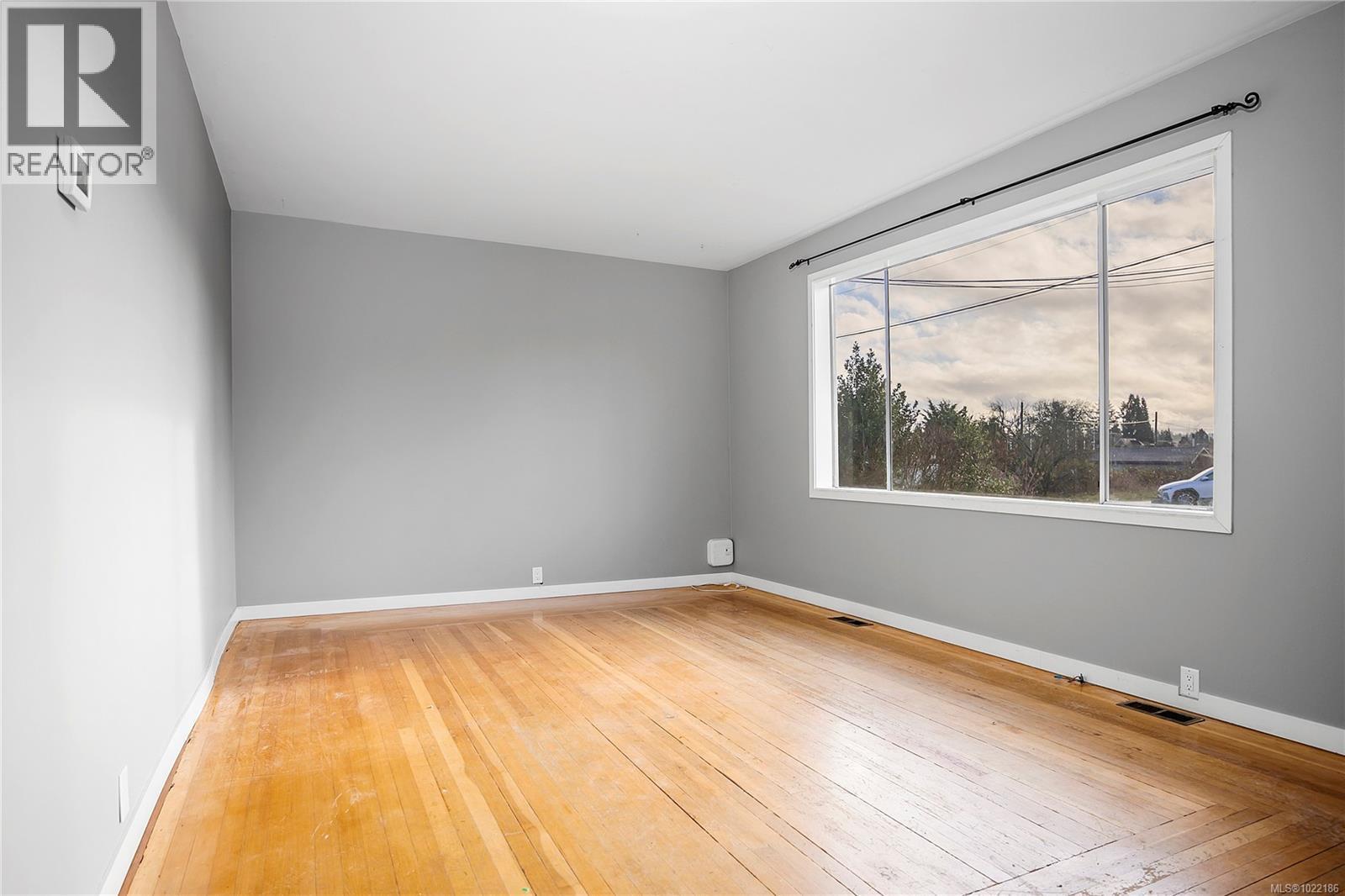 680 Pine St, Nanaimo, BC