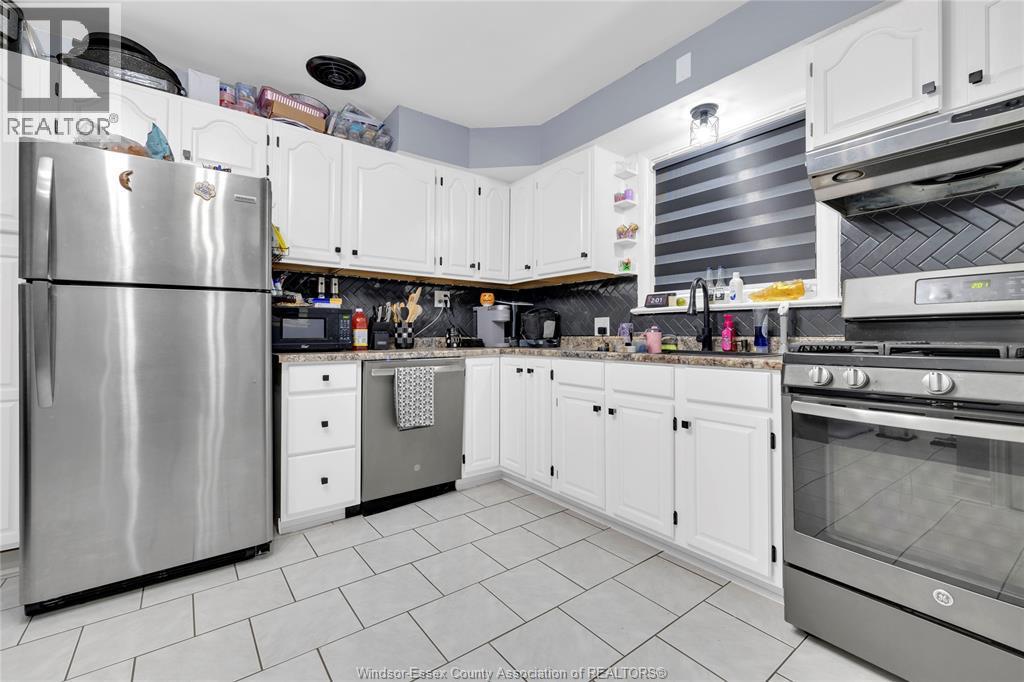 1879-81 Ford, Windsor, ON - Indoor Photo Showing Kitchen