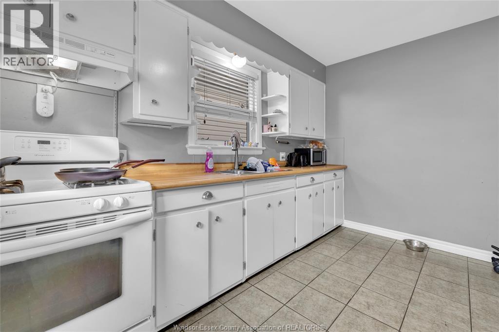 1879-81 Ford, Windsor, ON - Indoor Photo Showing Kitchen