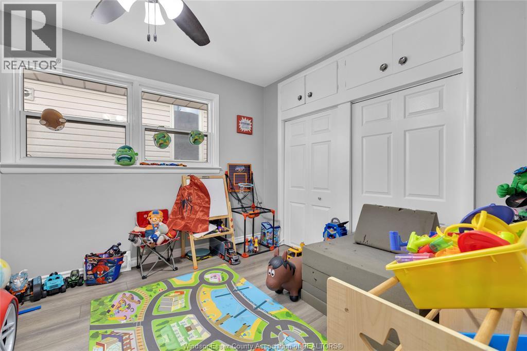 1879-81 Ford, Windsor, ON - Indoor Photo Showing Other Room