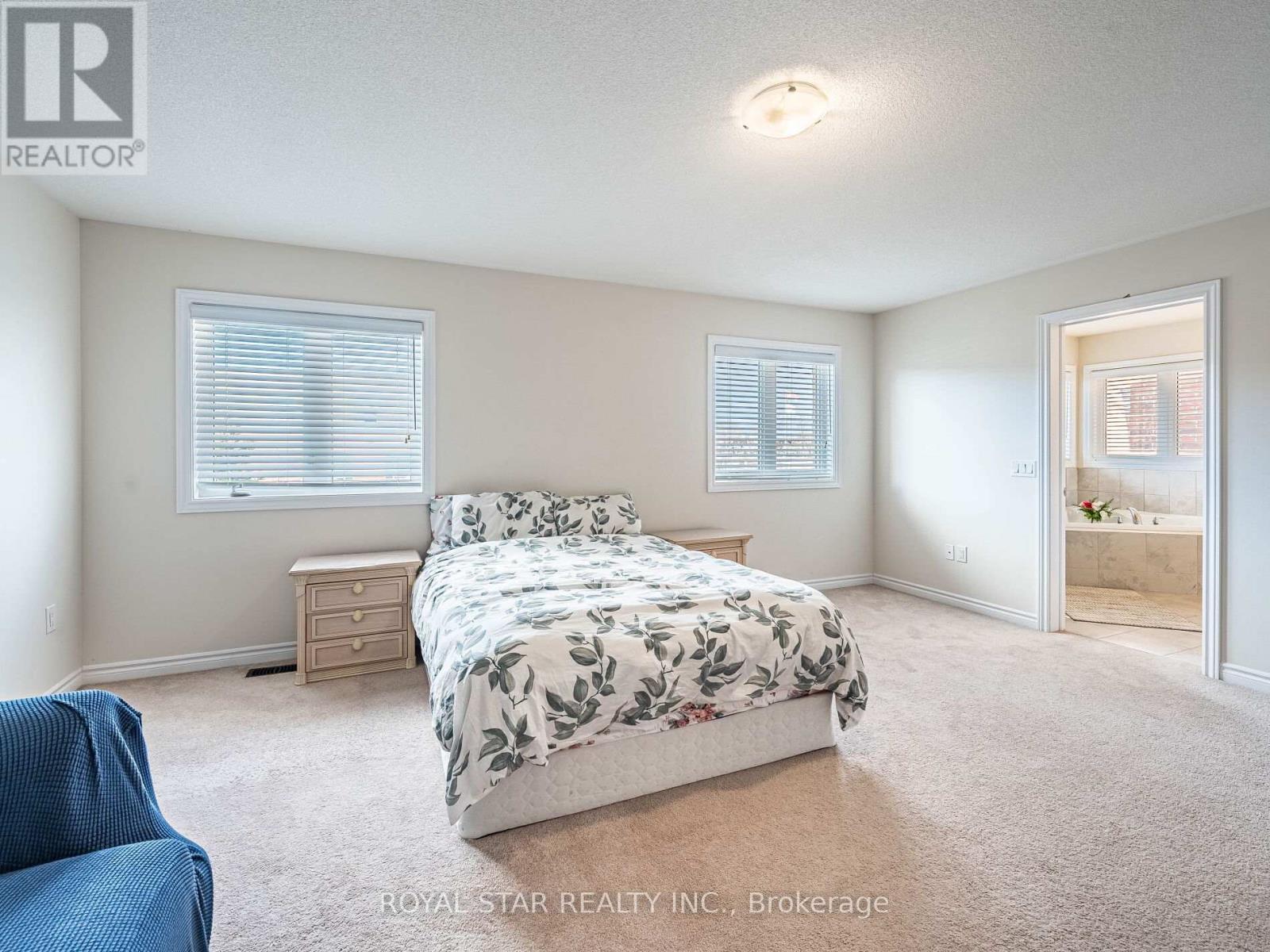 178 Newhouse Boulevard, Caledon, ON - Indoor Photo Showing Bedroom