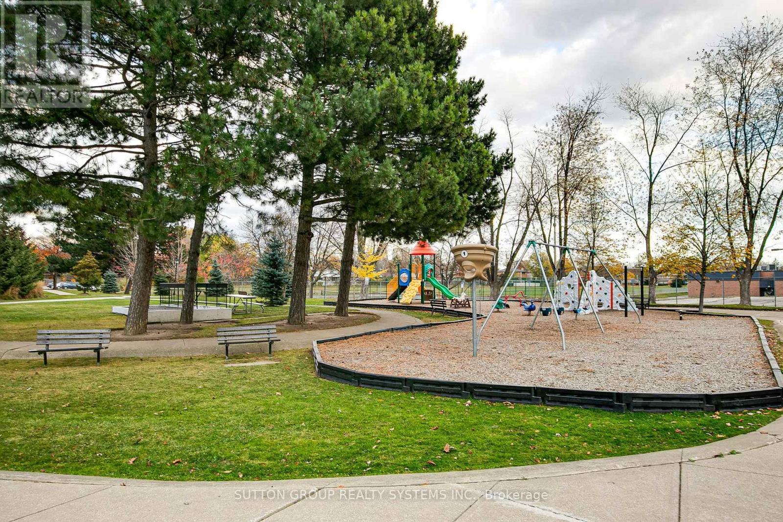 2107 - 820 Burnhamthorpe Road, Toronto, ON