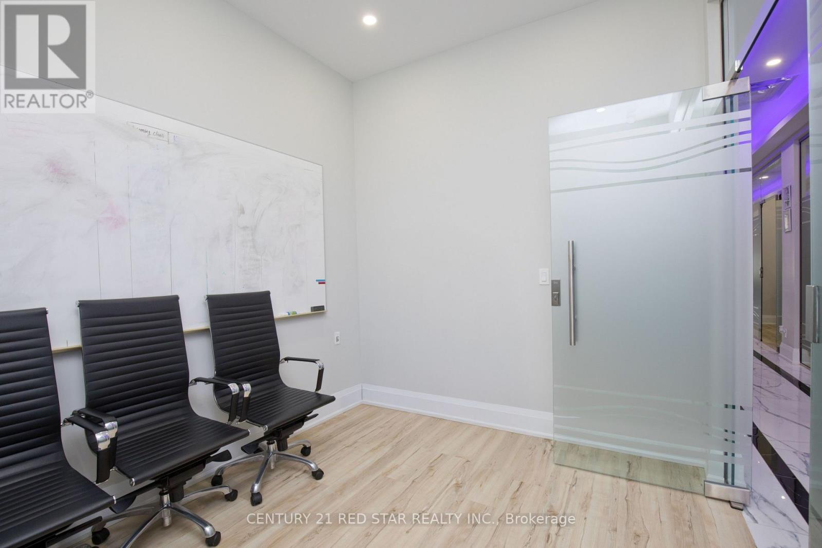 8 - 1200 Derry Road E, Mississauga, ON