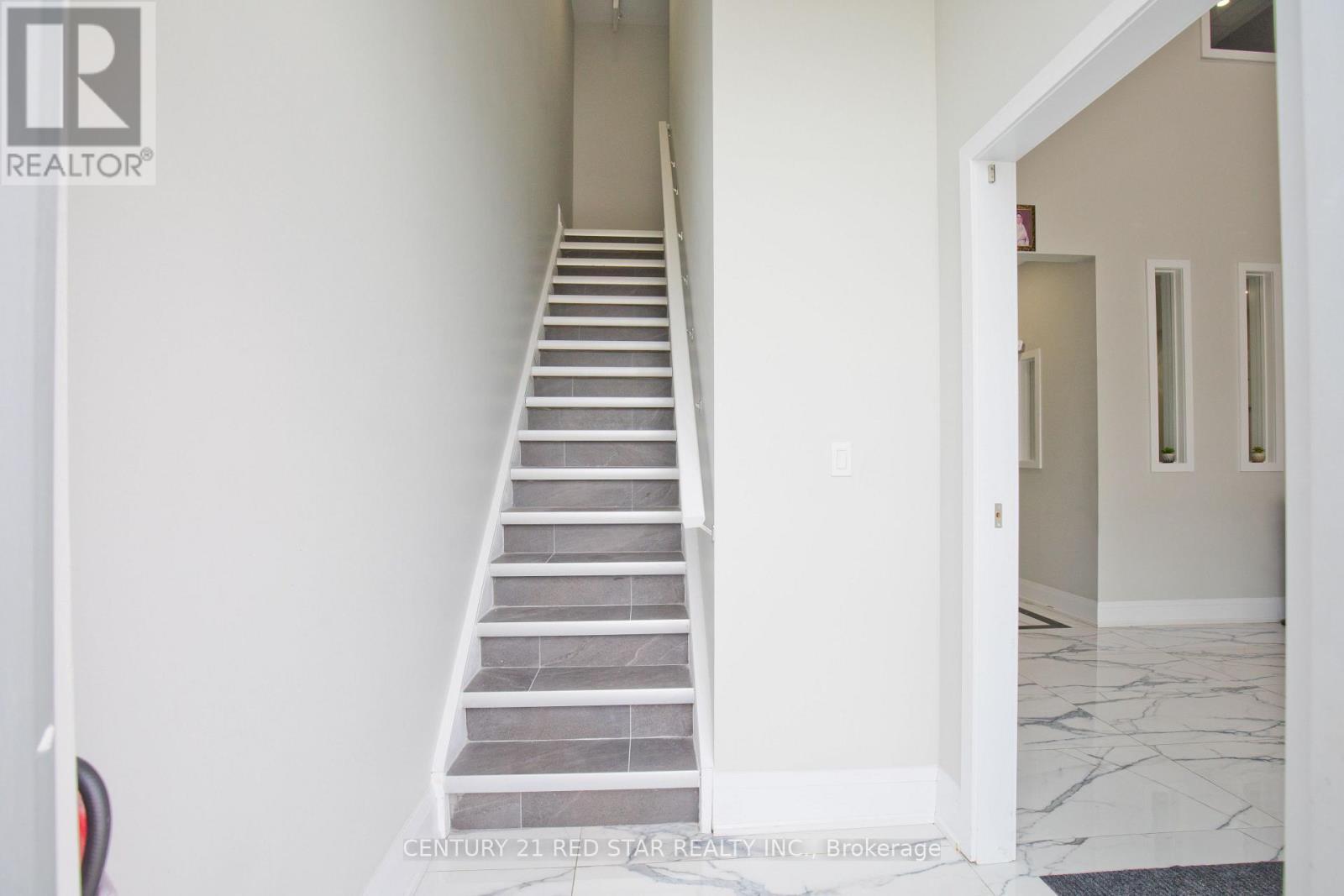 8 - 1200 Derry Road E, Mississauga, ON