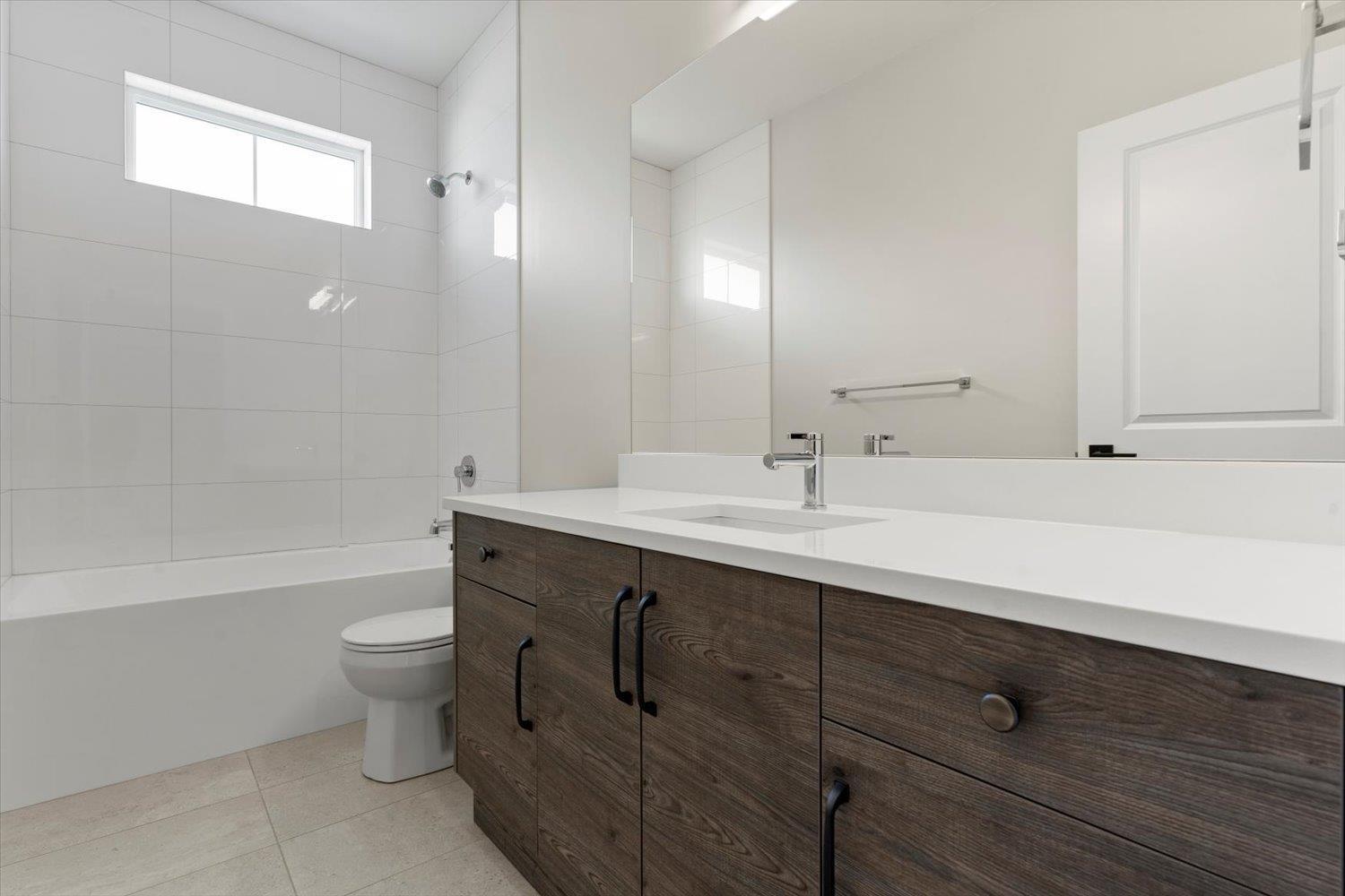 1 46058 Bonny Avenue|Chilliwack Proper East, Chilliwack, BC - Indoor Photo Showing Bathroom