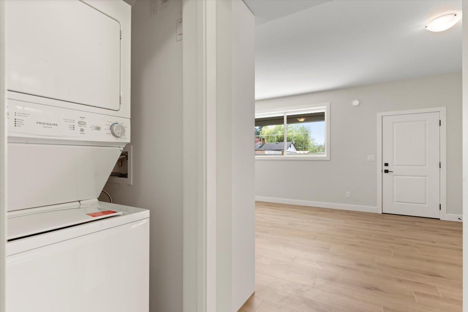 1 46058 Bonny Avenue|Chilliwack Proper East, Chilliwack, BC - Indoor Photo Showing Laundry Room