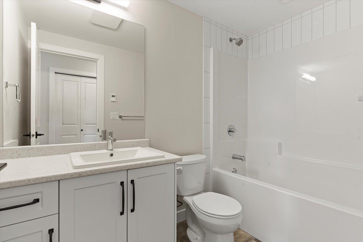 1 46058 Bonny Avenue|Chilliwack Proper East, Chilliwack, BC - Indoor Photo Showing Bathroom