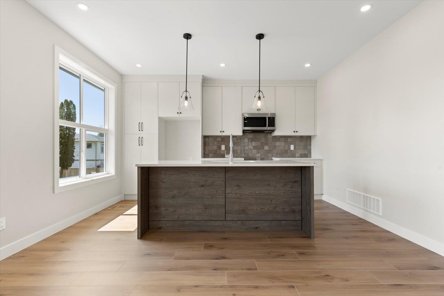 1 46058 Bonny Avenue|Chilliwack Proper East, Chilliwack, BC - Indoor Photo Showing Kitchen