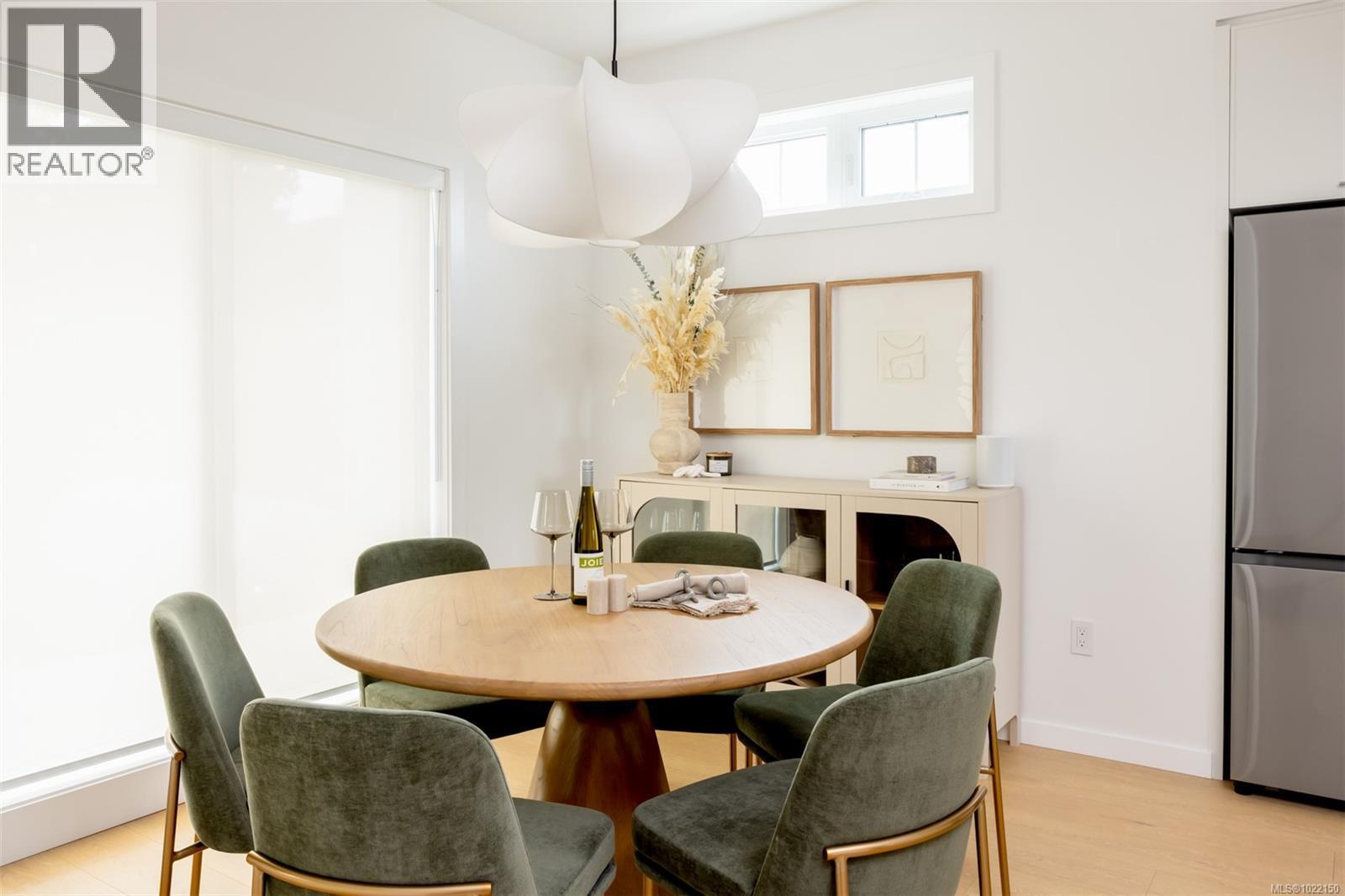 *Different floorplan, similar finishings - Th9 3450 Whittier Ave, Saanich, BC - Indoor Photo Showing Dining Room