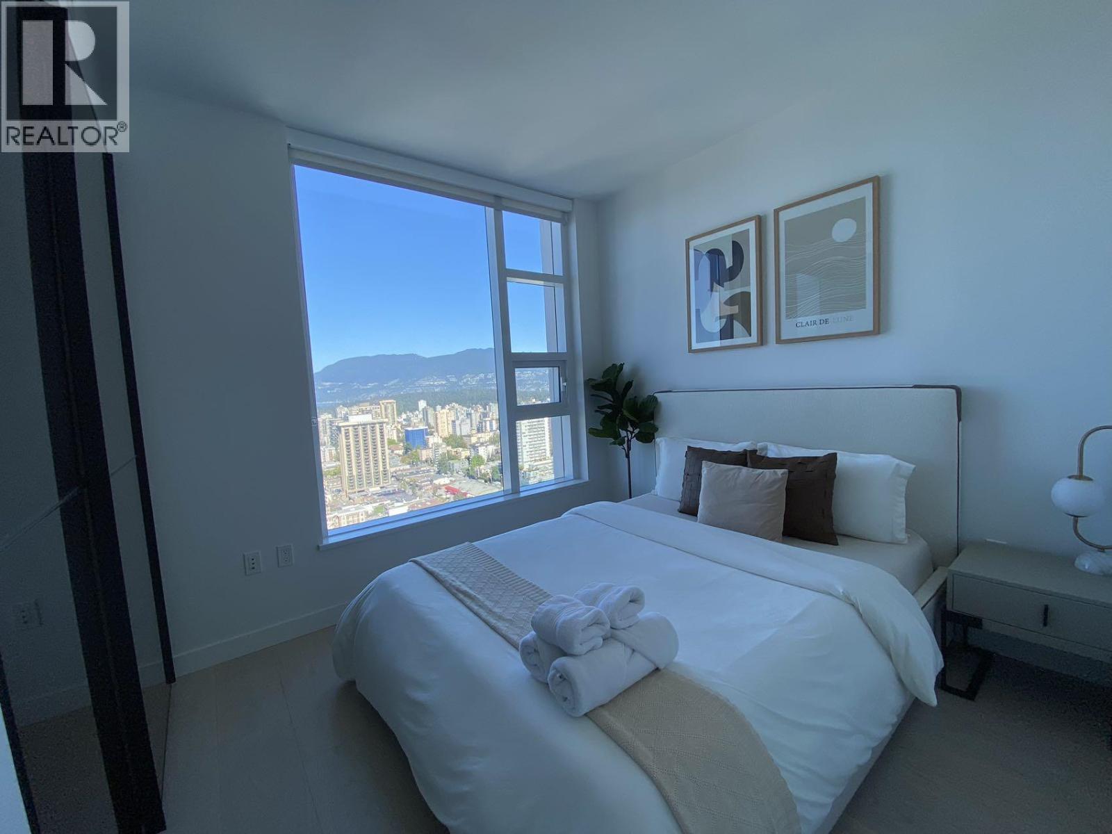 3901 1289 Hornby Street, Vancouver, BC - Indoor Photo Showing Bedroom
