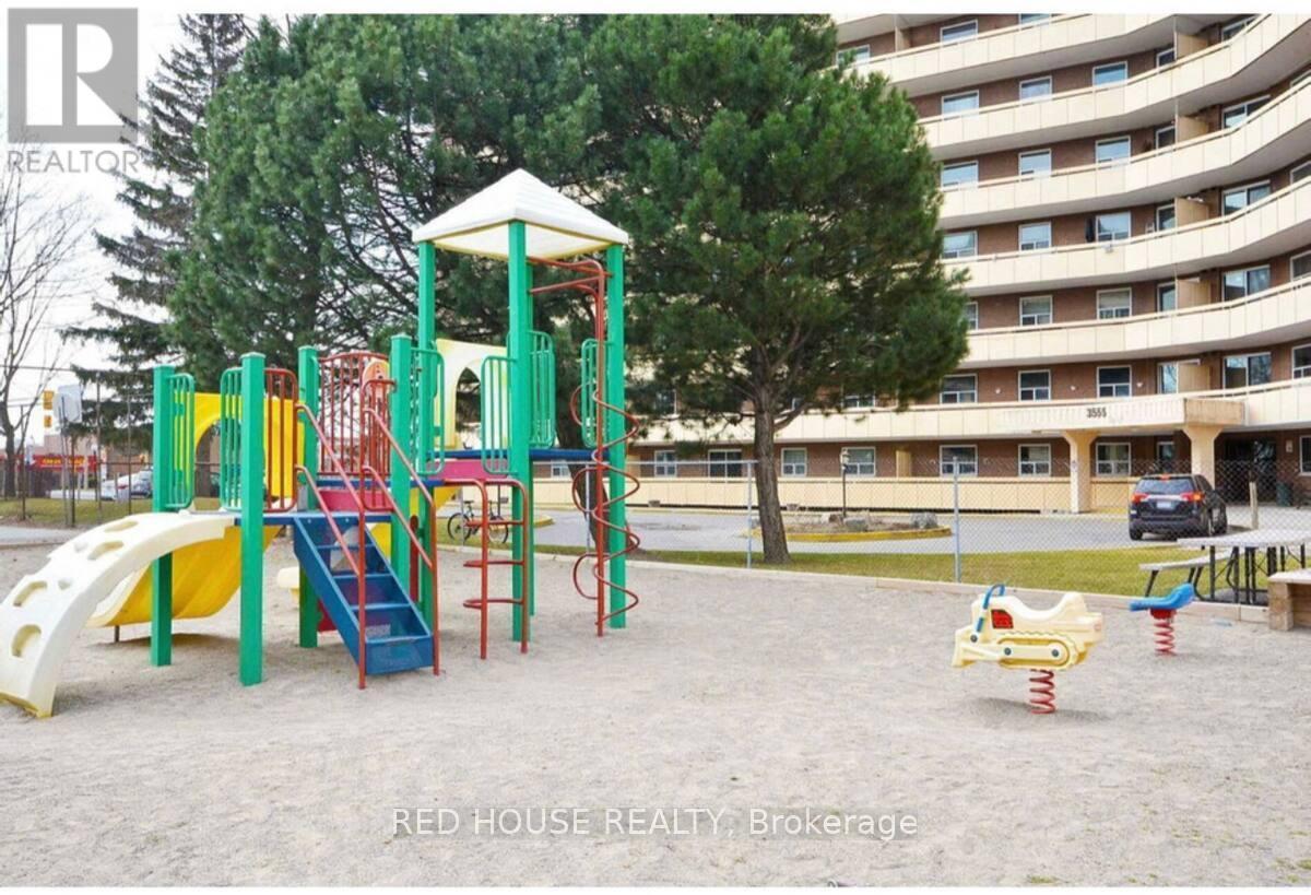 801 - Room 2 - 3555 Derry Road, Mississauga, ON - Outdoor