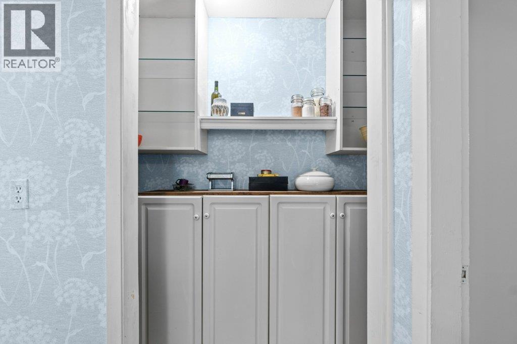 1210 Trans Canada Highway Highway Ne Lot# 1, Salmon Arm, BC - Indoor