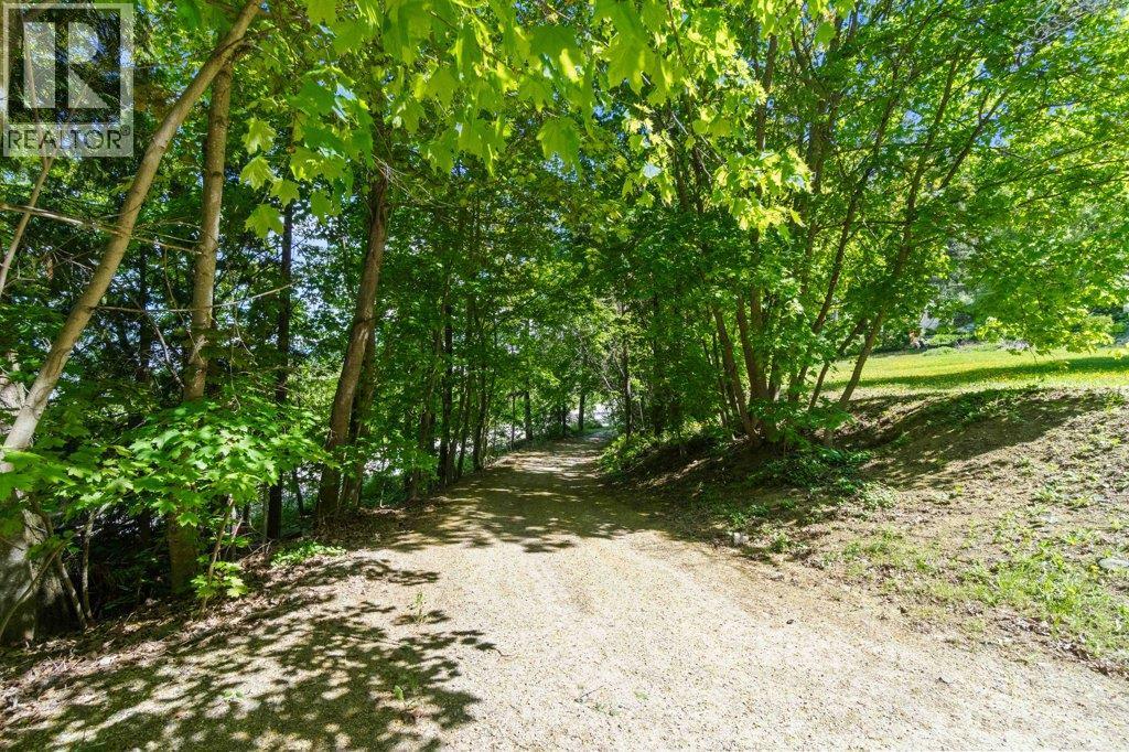 1210 Trans Canada Highway Highway Ne Lot# 1, Salmon Arm, BC - Outdoor