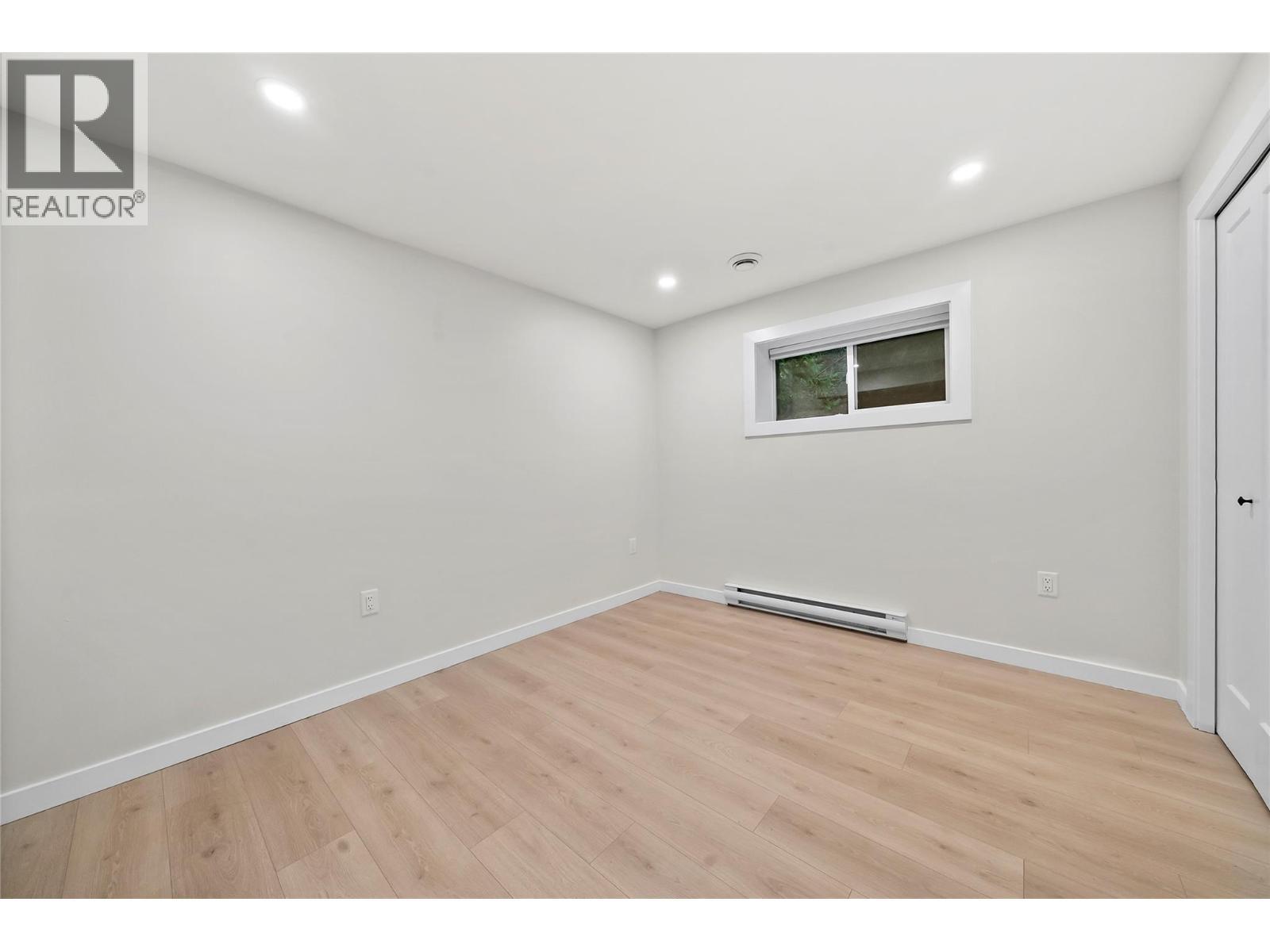 2022 Eagle Bay Road, Blind Bay, BC - Indoor Photo Showing Other Room