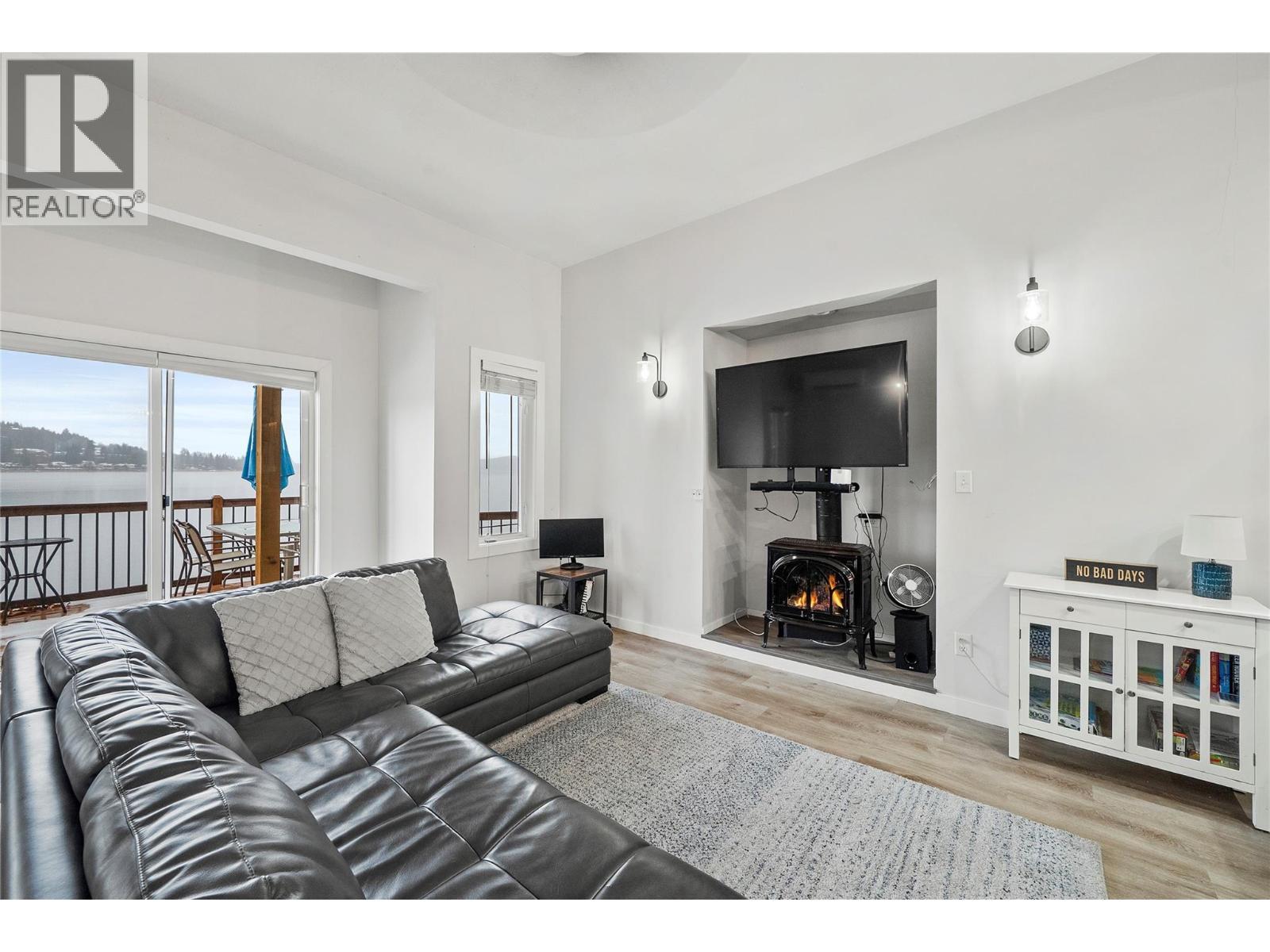 2022 Eagle Bay Road, Blind Bay, BC - Indoor Photo Showing Living Room With Fireplace