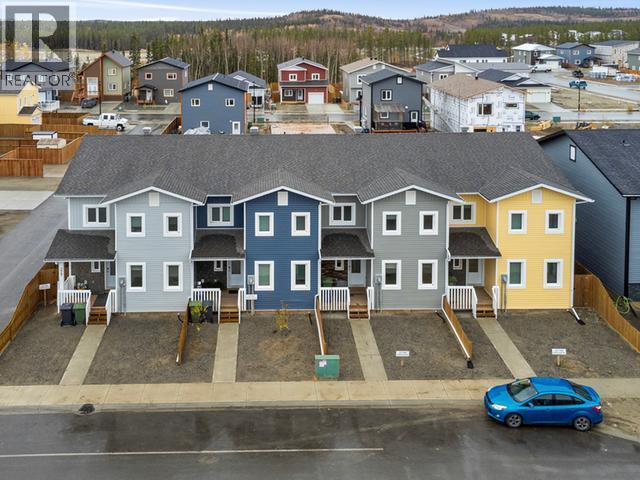 47 Wyvern Avenue, Whitehorse, YT - Outdoor With Facade