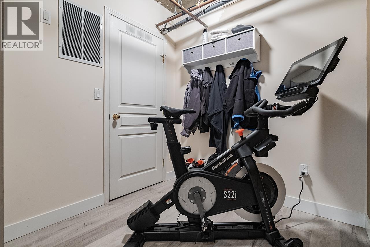 2880 E Kent Avenue South, Vancouver, BC - Indoor Photo Showing Gym Room