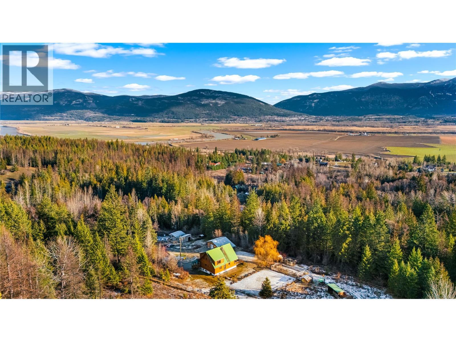 2033 Smith Road, Creston, BC - Outdoor With View