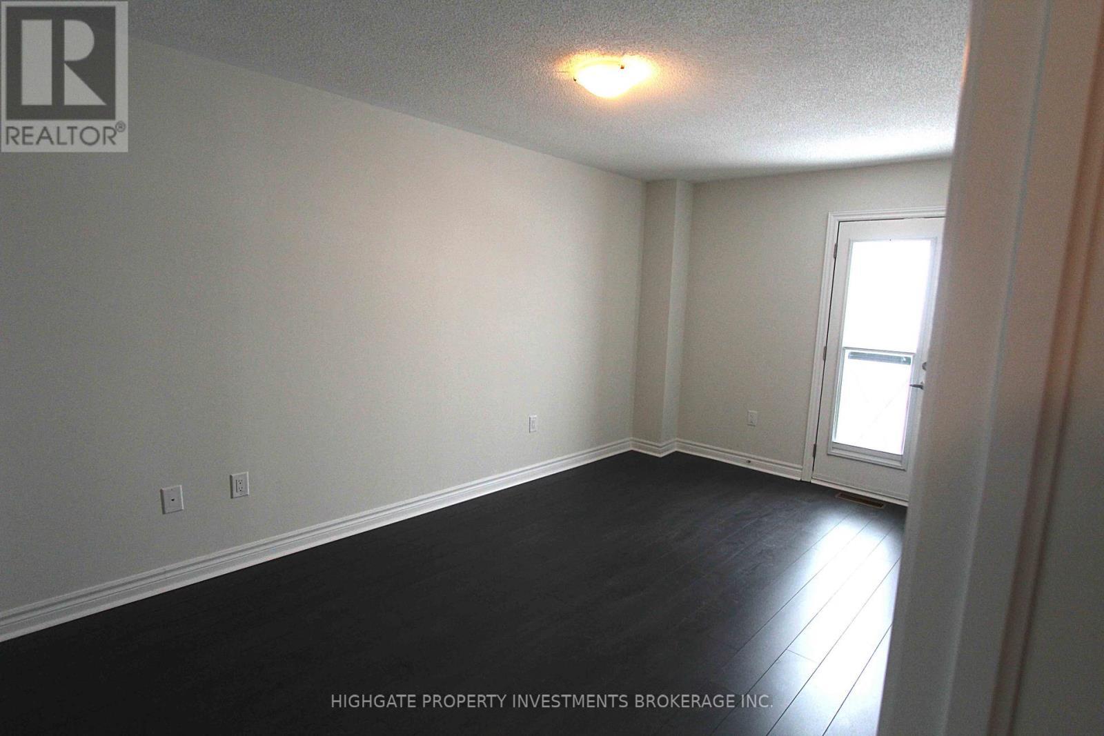 229 - 3905 Major Mackenzie Drive, Vaughan, ON - Indoor Photo Showing Other Room