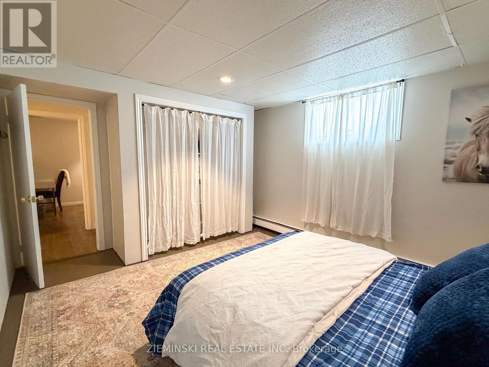 637 Montrock Street, Iroquois Falls, ON - Indoor Photo Showing Bedroom
