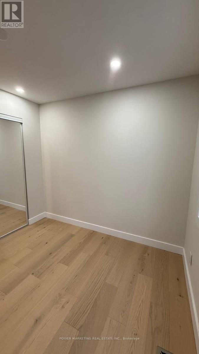 A - 1052 Cadboro Road, Ottawa, ON - Indoor Photo Showing Other Room