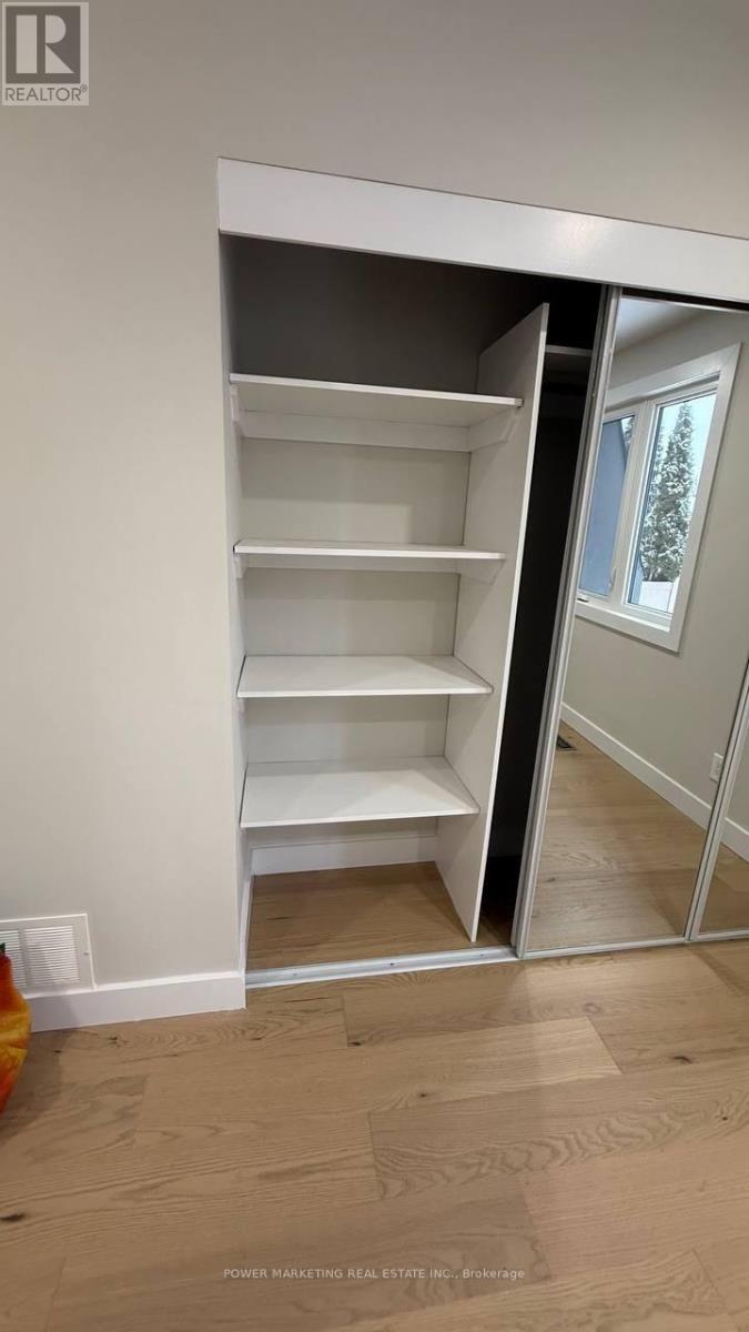 A - 1052 Cadboro Road, Ottawa, ON - Indoor