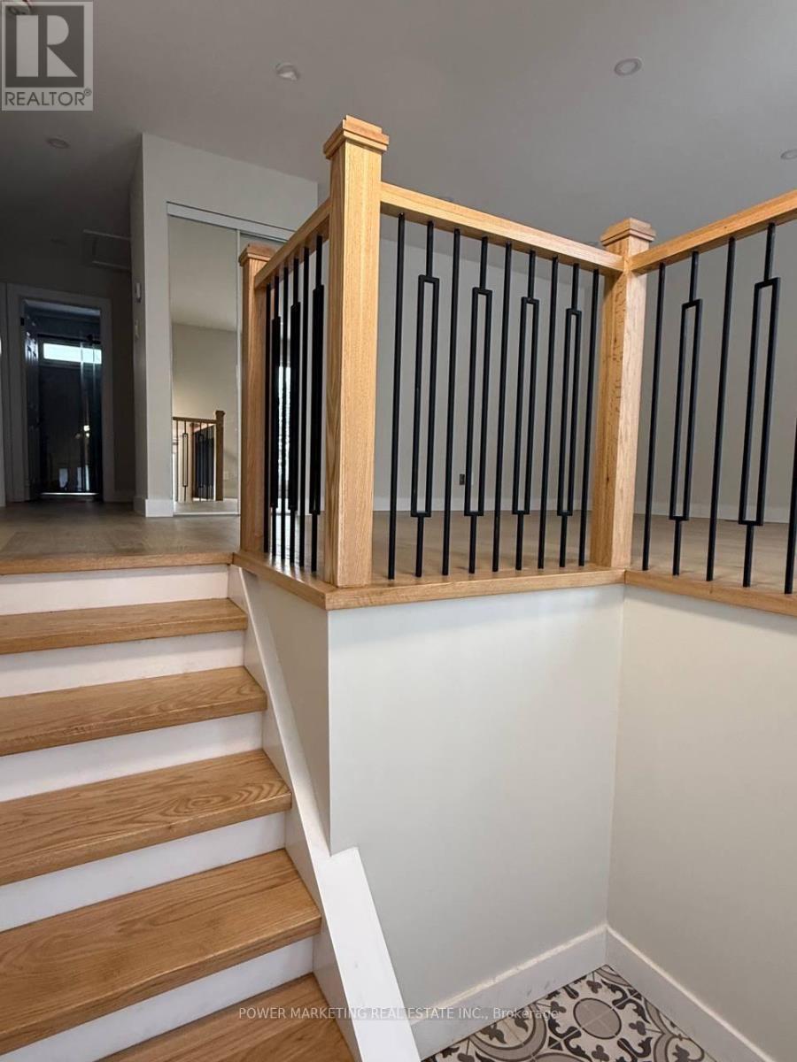 A - 1052 Cadboro Road, Ottawa, ON - Indoor Photo Showing Other Room