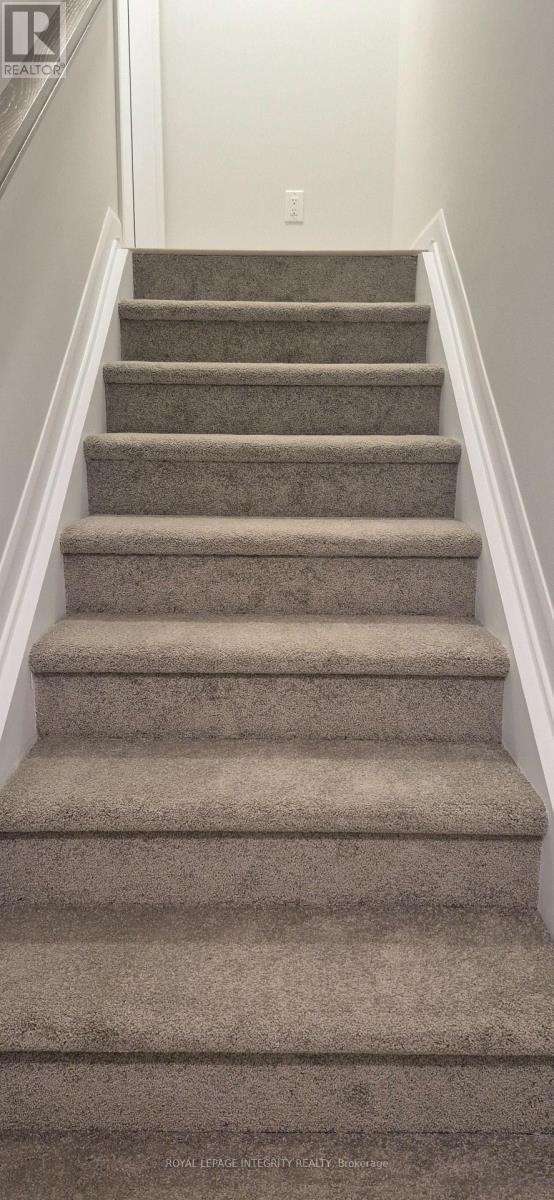 10 - 401 Glenroy Gilbert Drive, Ottawa, ON - Indoor Photo Showing Other Room