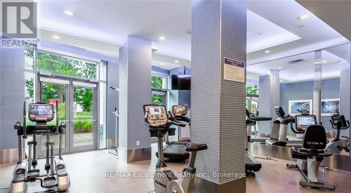 827 - 3500 Lakeshore Road W, Oakville (Br Bronte), ON - Indoor Photo Showing Gym Room