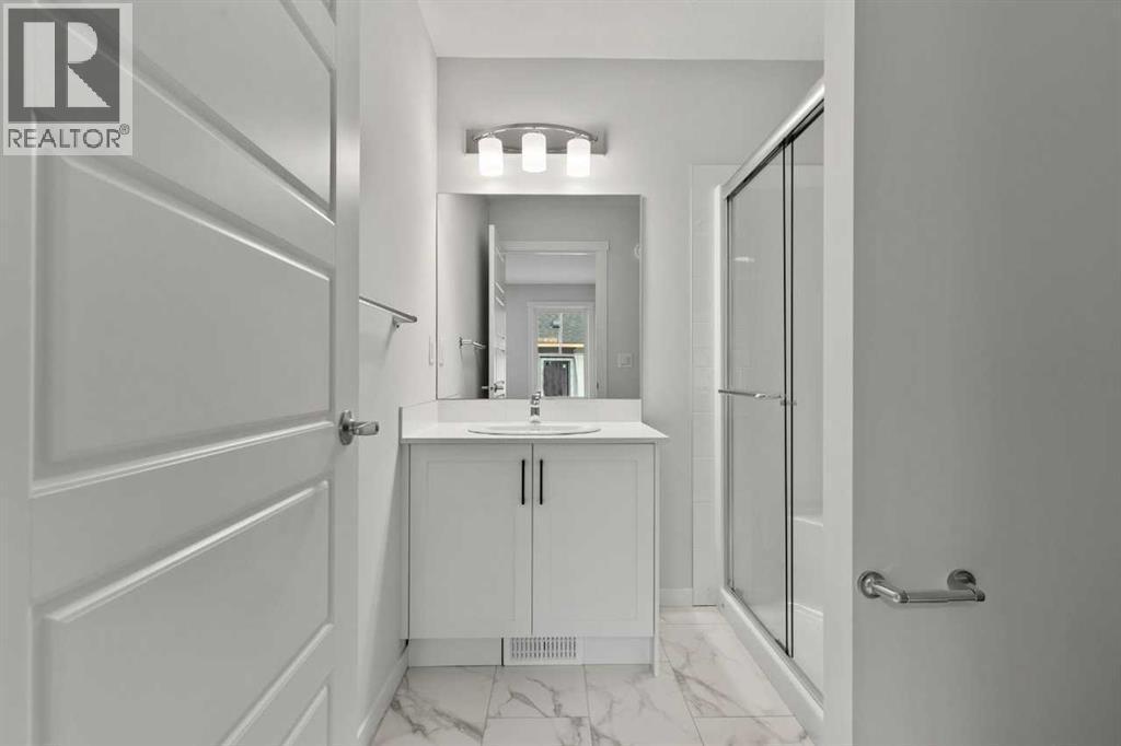 110, 40 Livingston Parade Ne, Calgary, AB