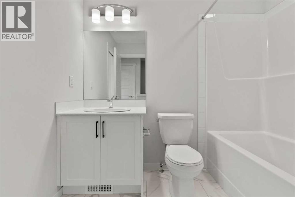 110, 40 Livingston Parade Ne, Calgary, AB