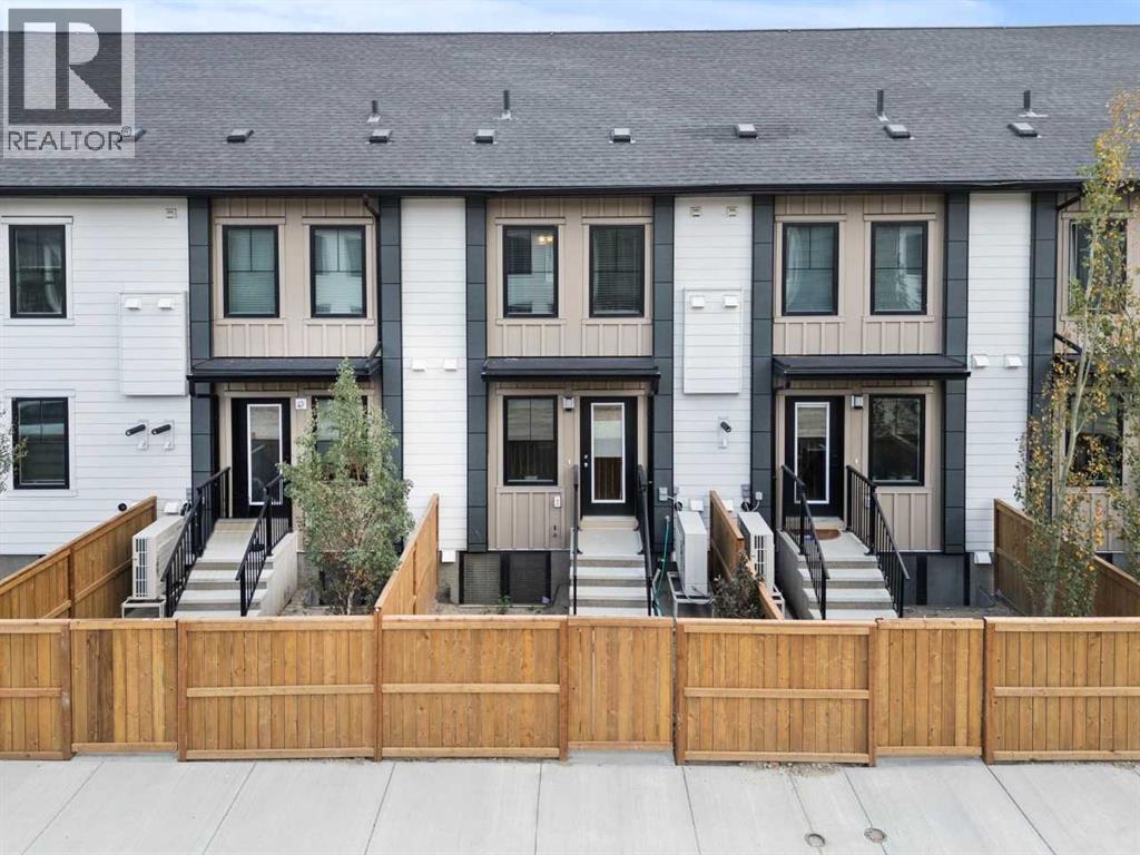 110, 40 Livingston Parade Ne, Calgary, AB