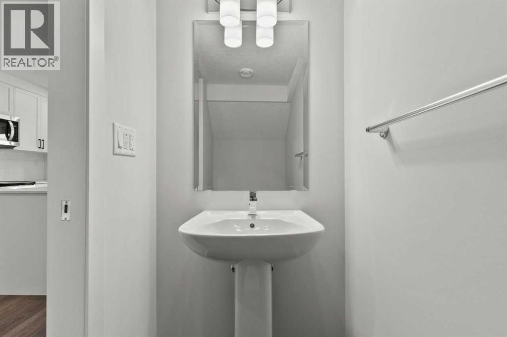 110, 40 Livingston Parade Ne, Calgary, AB