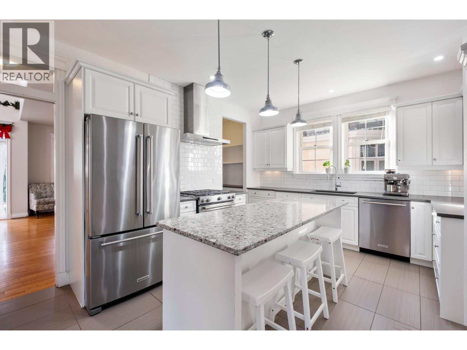 434 Providence Avenue, Kelowna, BC