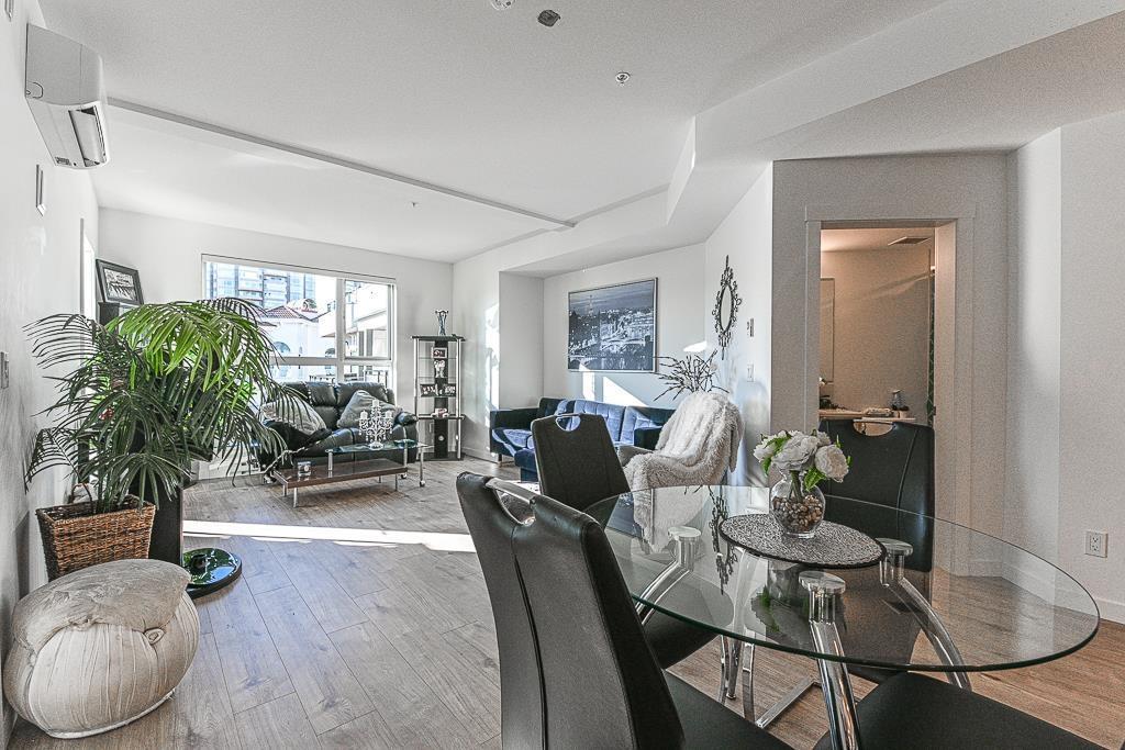 416 3182 Gladwin Road, Abbotsford, BC - Indoor