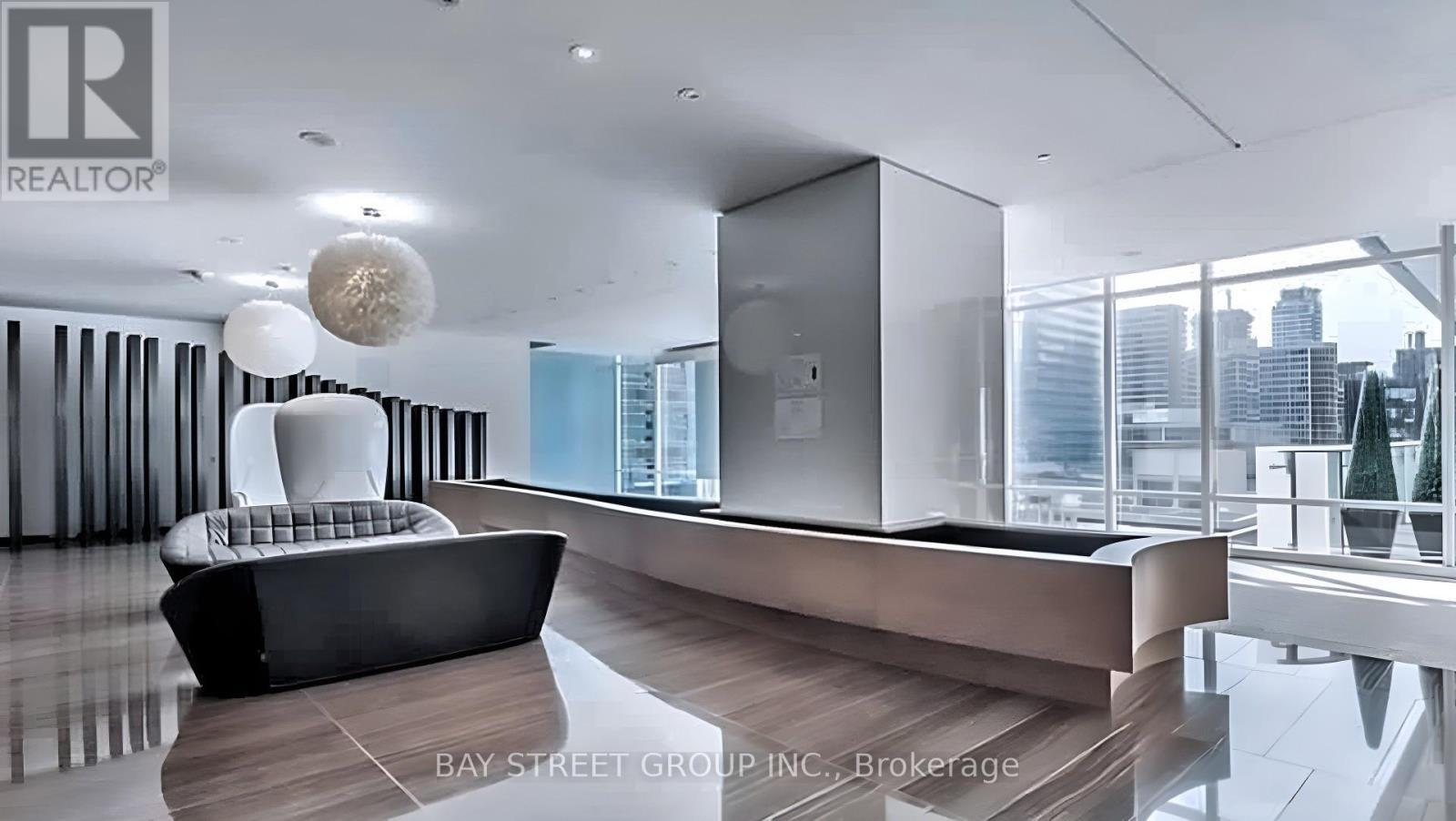 1701 - 1 Bloor Street E, Toronto, ON - Indoor Photo Showing Other Room