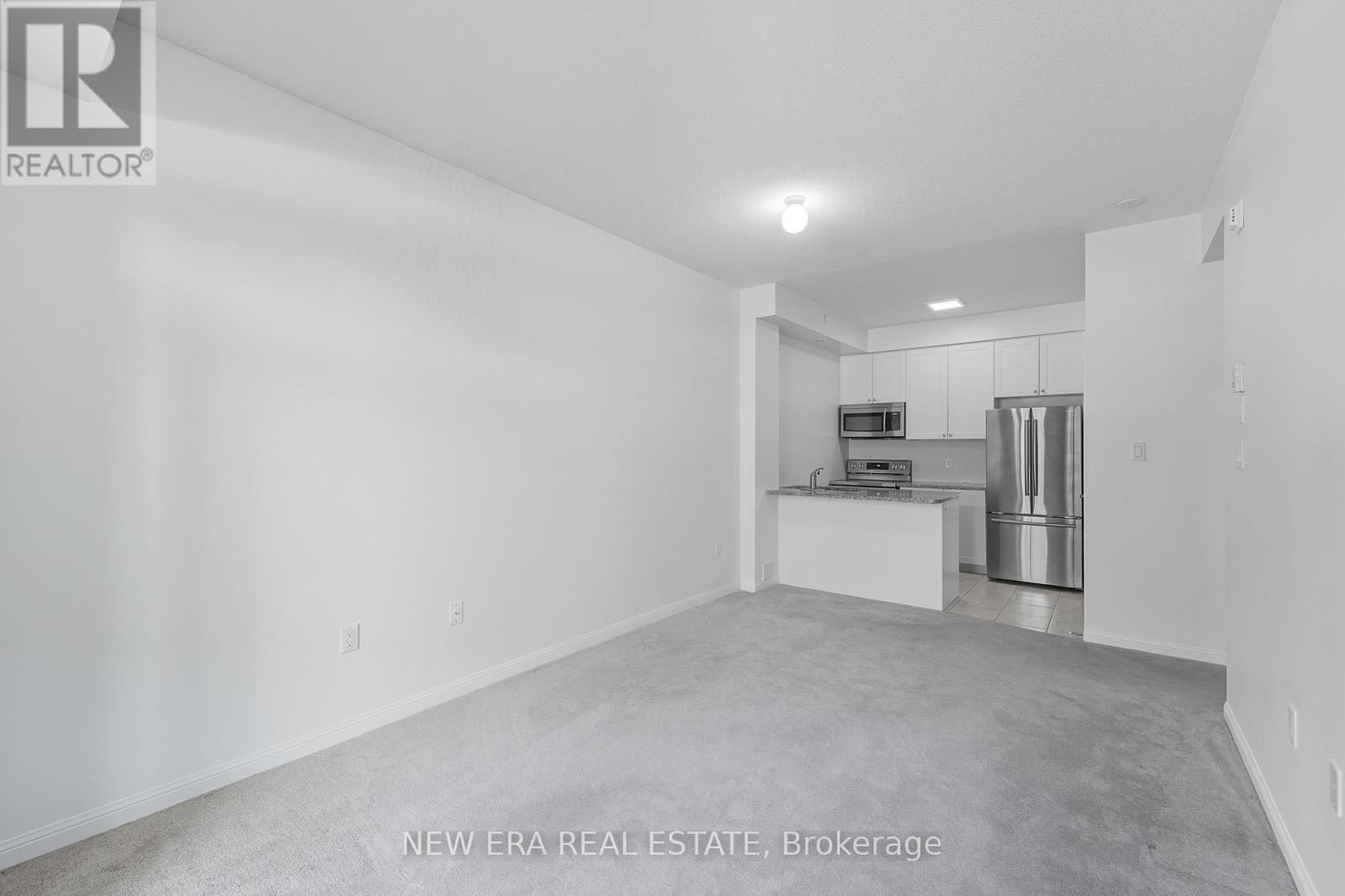 120 - 80 Aspen Springs Drive, Clarington, ON