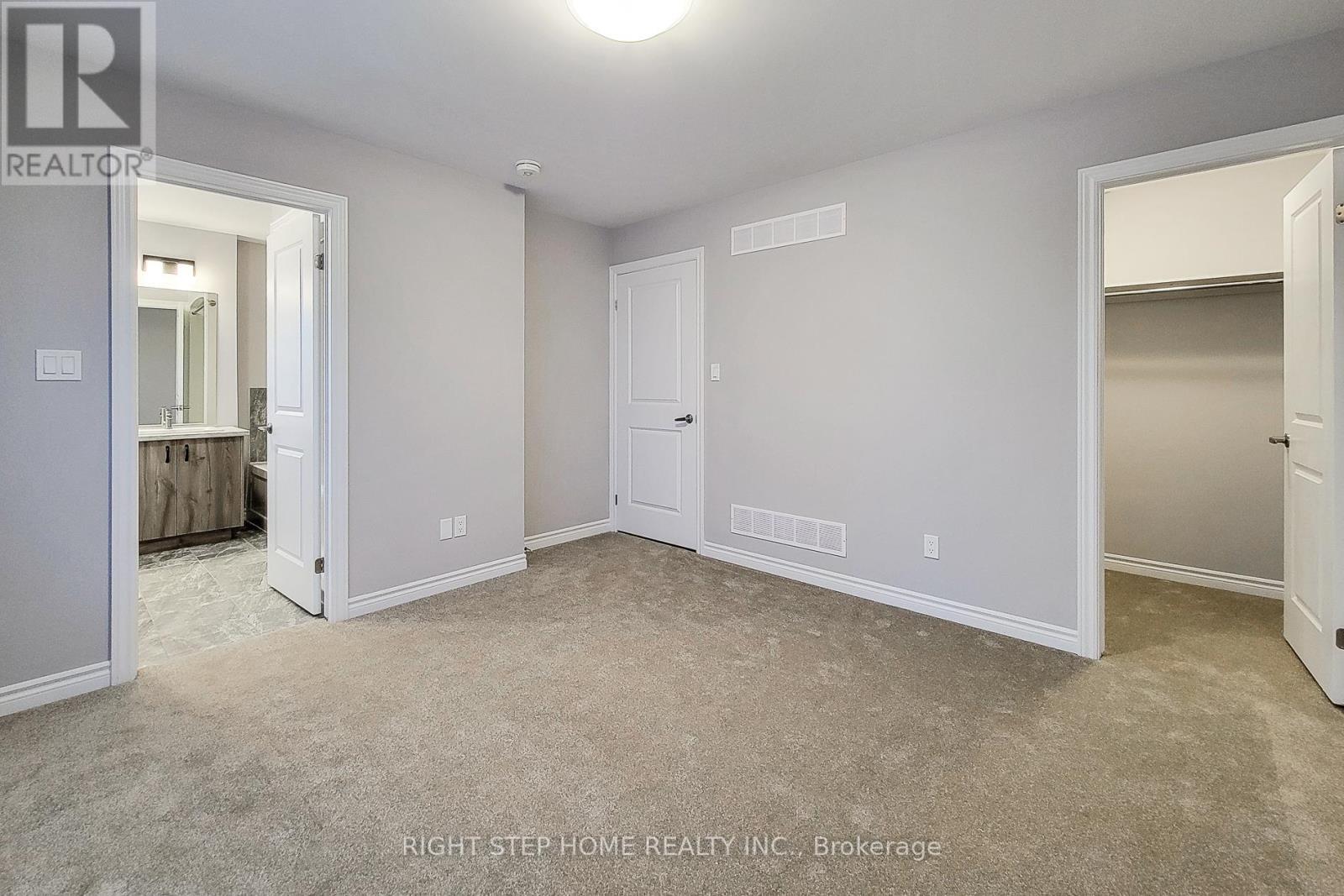 9 Mann Trail, Welland, ON