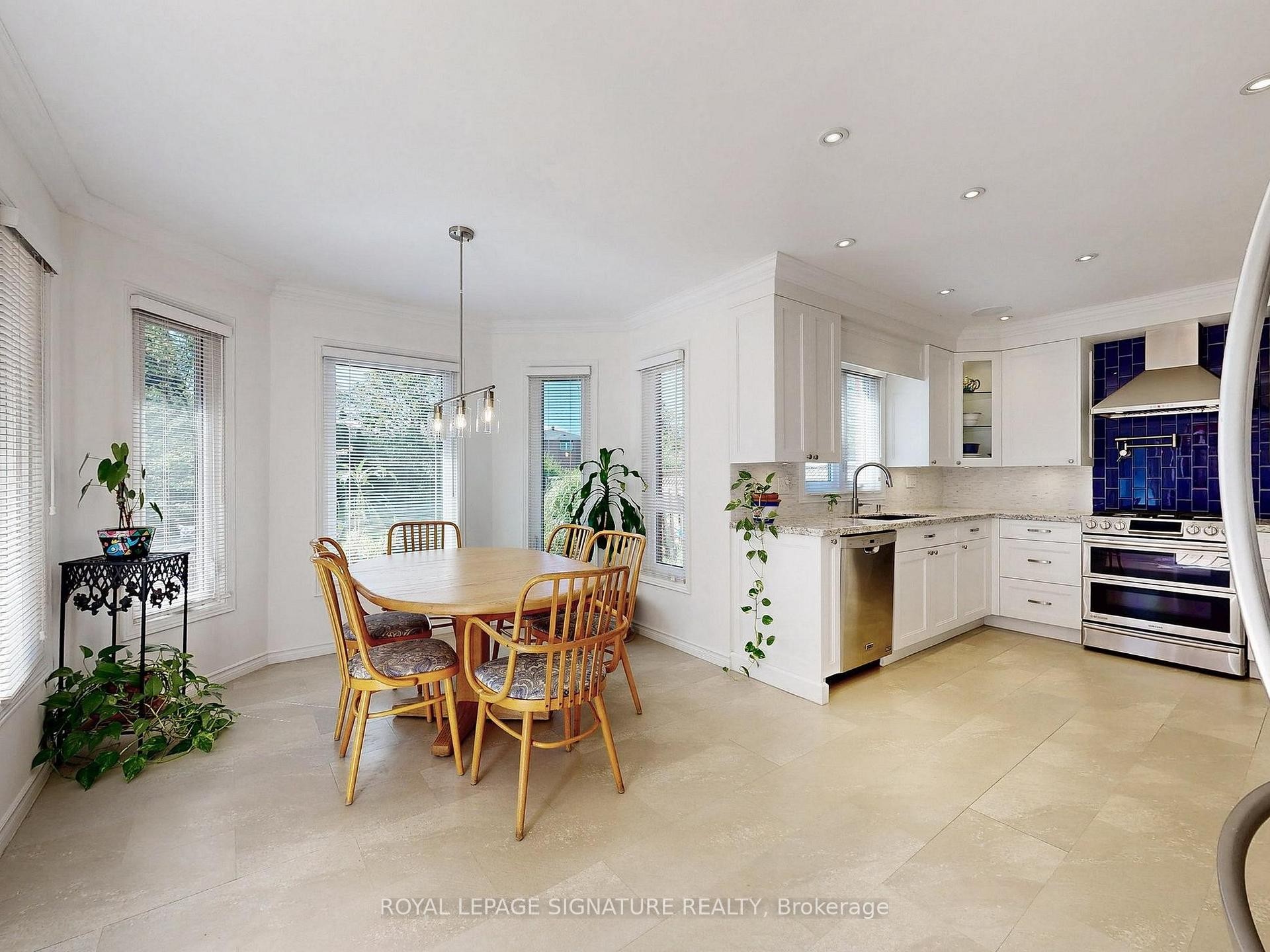 48 Millcroft Way, Vaughan, ON - Indoor