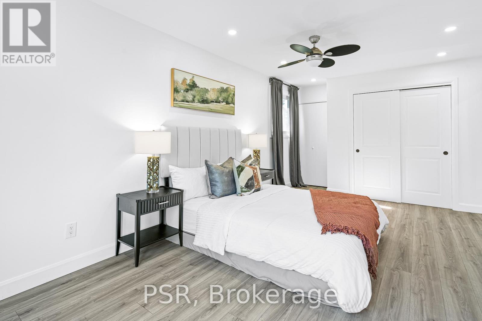 173 Bellingham Drive, Hamilton, ON - Indoor Photo Showing Bedroom