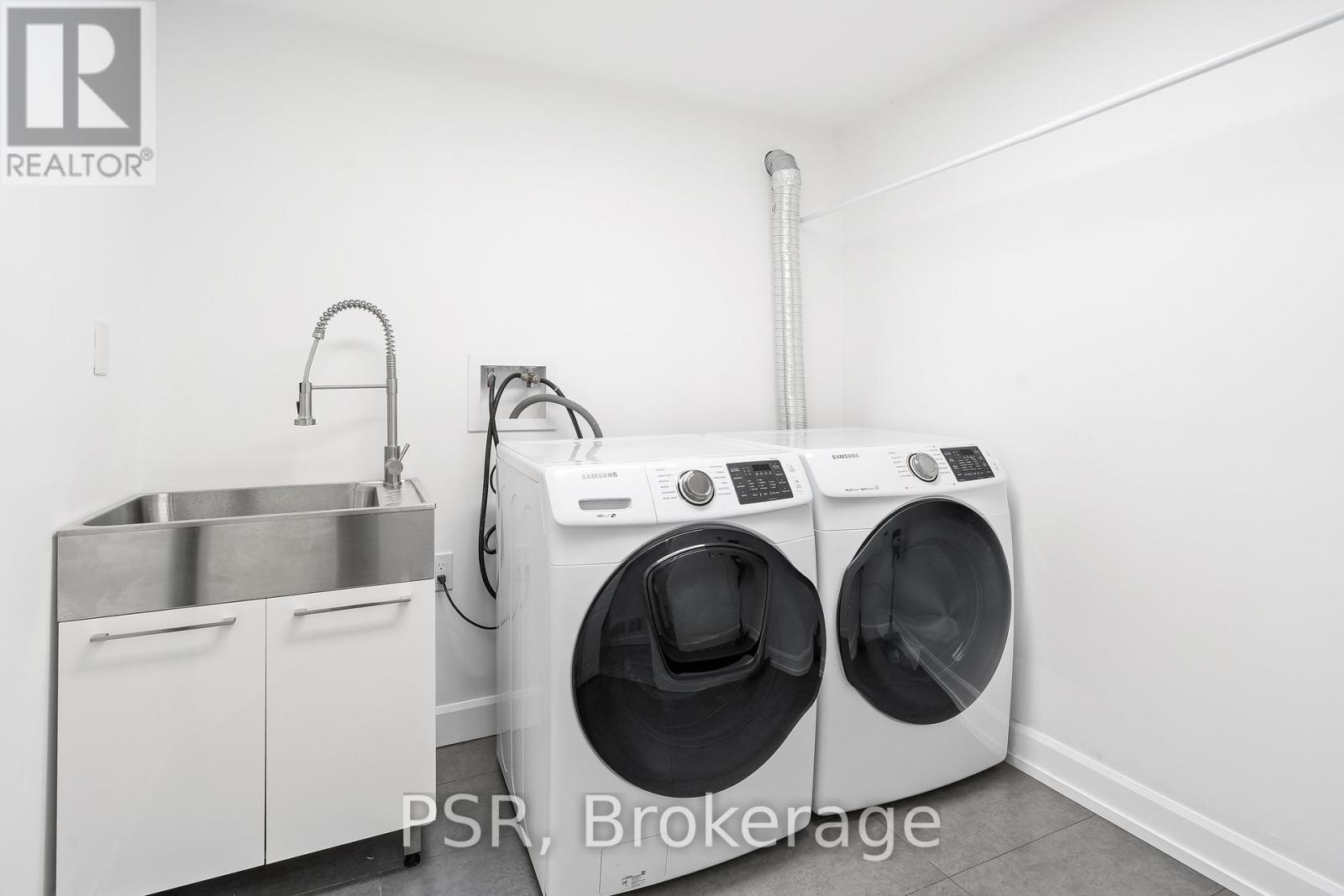 173 Bellingham Drive, Hamilton, ON - Indoor Photo Showing Laundry Room