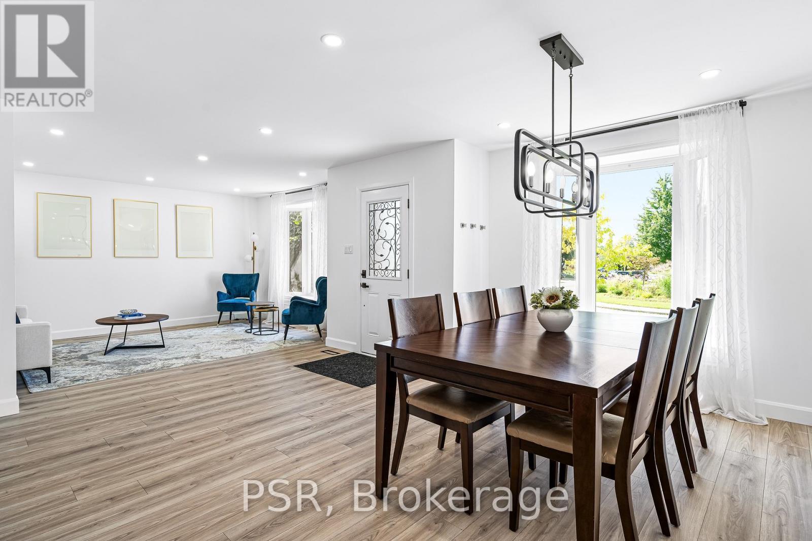 173 Bellingham Drive, Hamilton, ON - Indoor Photo Showing Dining Room