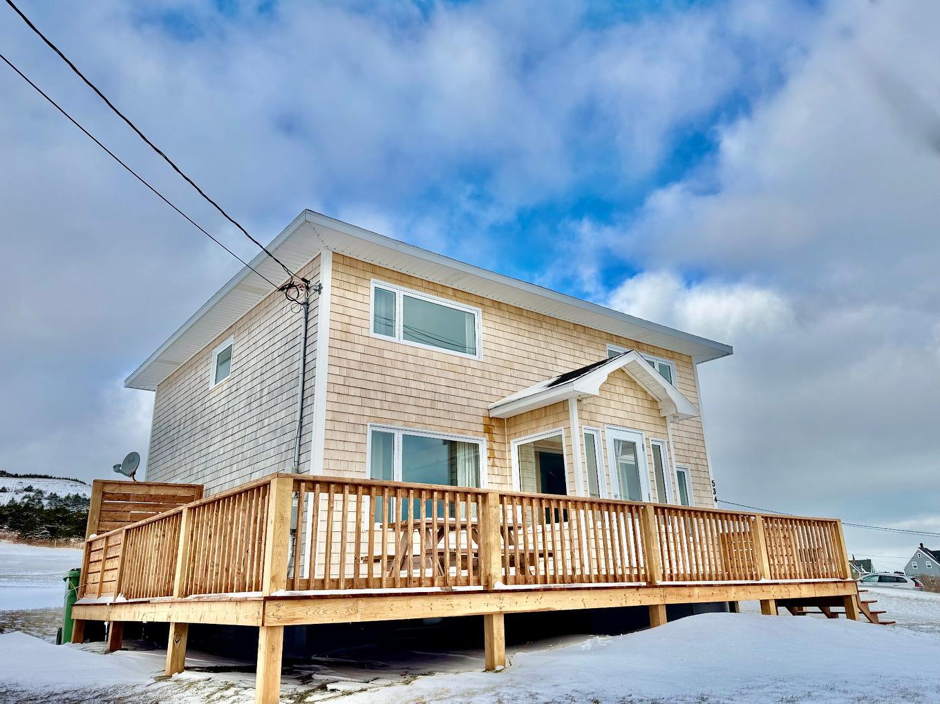 Façade - 534 Ch. Du Bassin, Les Îles-De-La-Madeleine, QC - Outdoor With Deck Patio Veranda