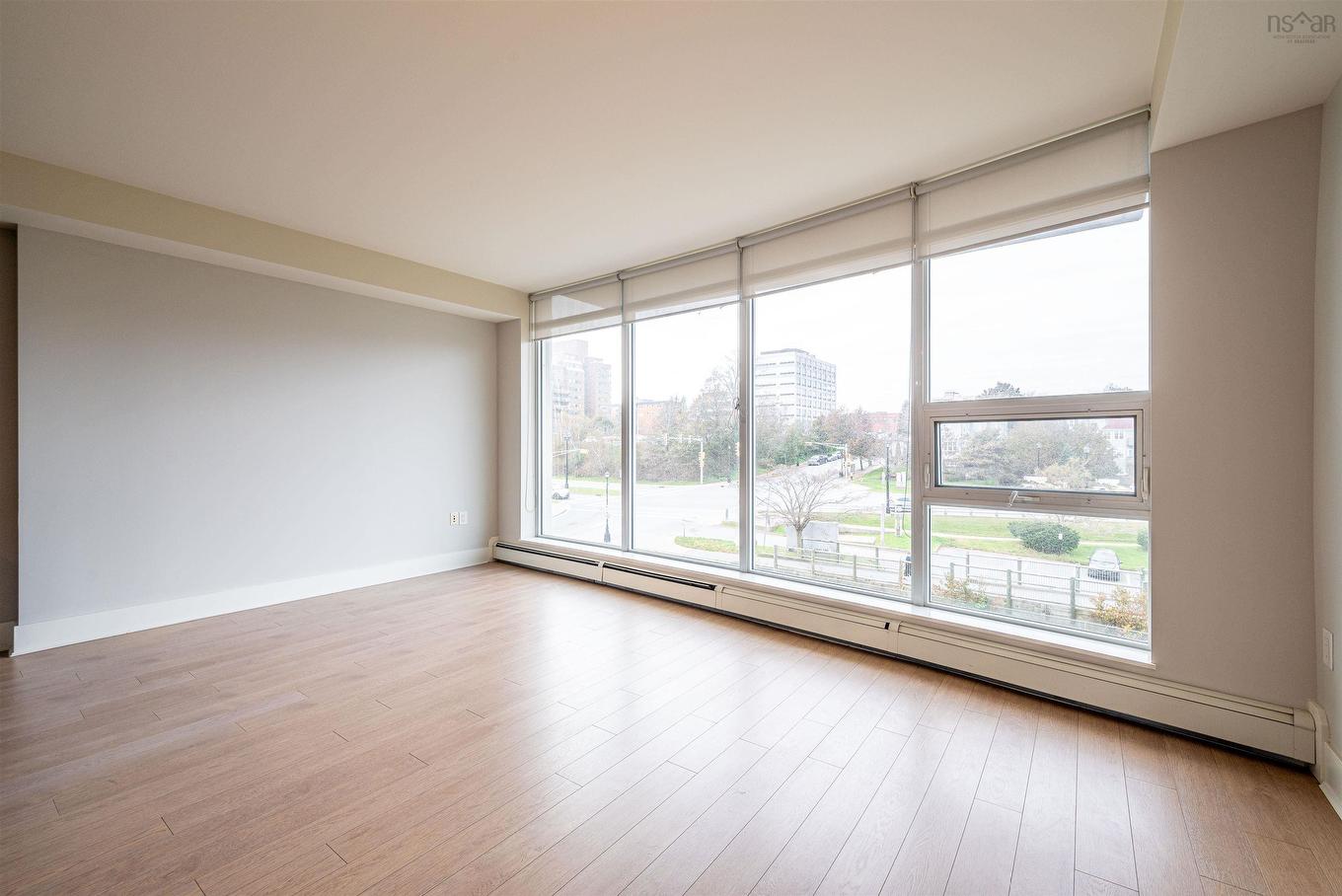 208 15 Kings Wharf Place, Dartmouth, NS